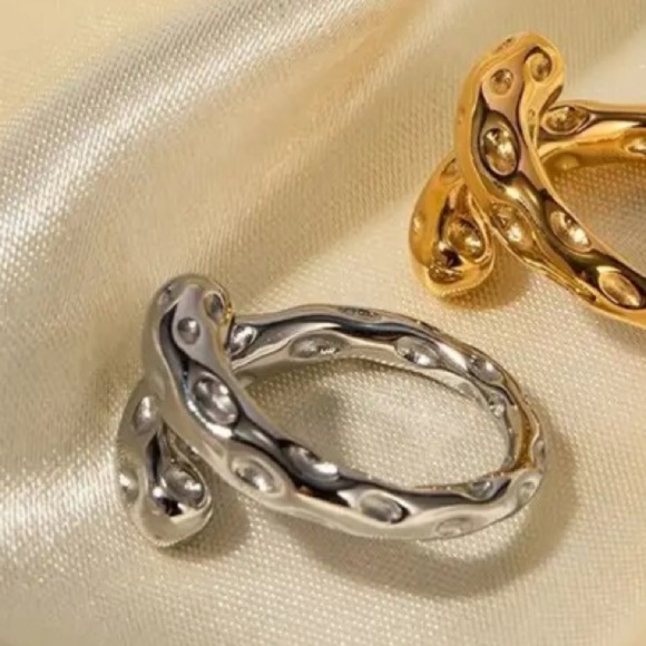 Stainless Steel Hammered Contour Ring - Picture 9 of 12